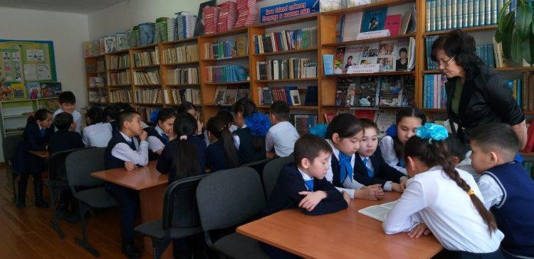 "Табысты оқу" жобасы аясында кітапханаға саяхат