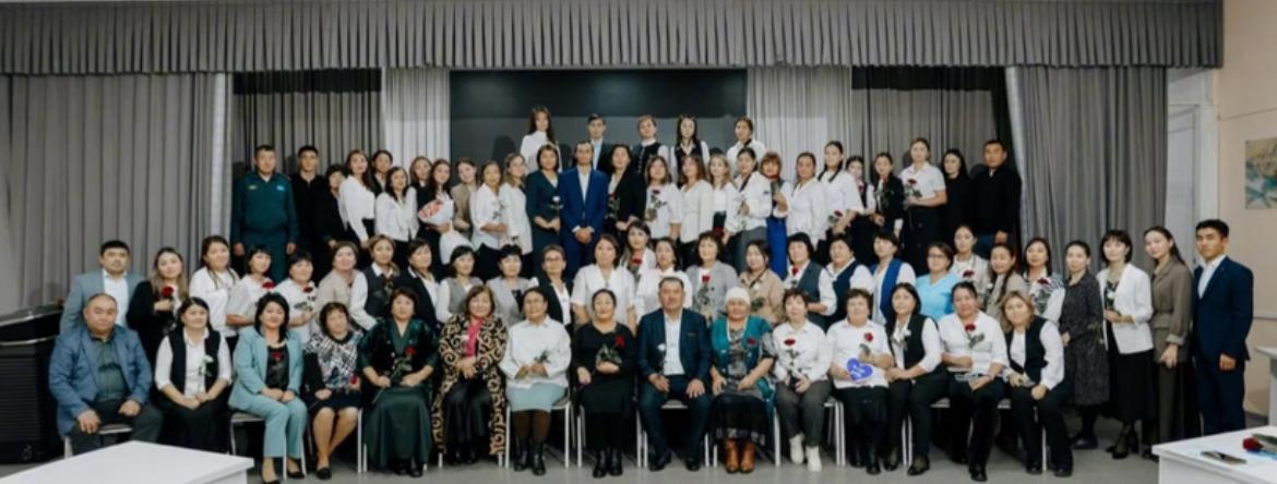 “Ұстаз- ұлт шамшырағы”  атты мерекелік концерт